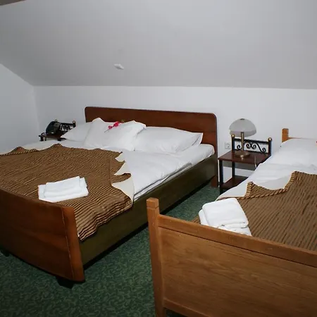 Hostel Rooms Ptuj